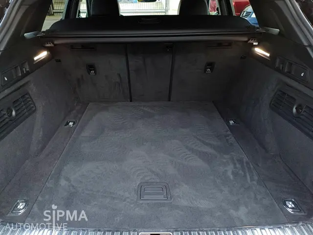 Audi e-tron Quattro S-Line/71kWh/56dkm/50 2021 Elektrisch 12