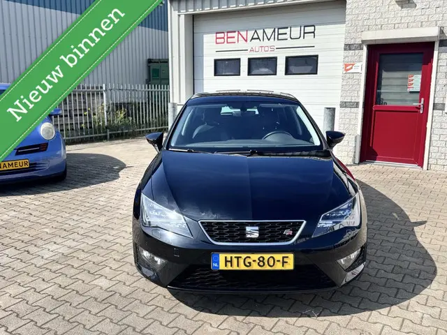 SEAT Leon 1.4 TSI FR NAVI/ FULL LINK/ LEDER 2016 Benzine 2