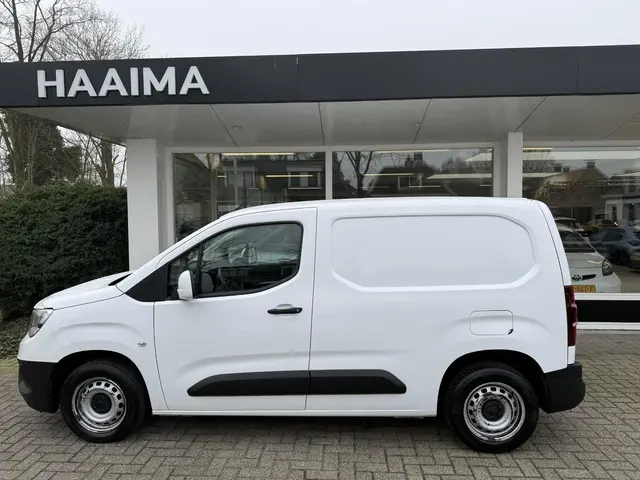 Opel Combo 1.5D L1H1 Edition 2020 Diesel 10