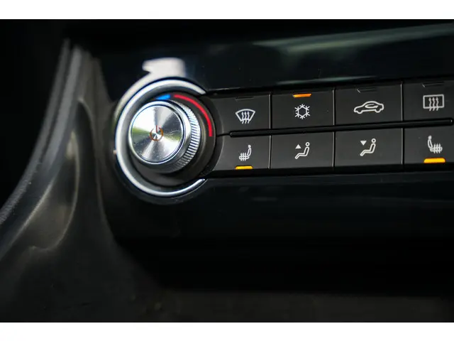 MG ZS EV MG Luxury 45 kWh 2020 Elektrisch 17