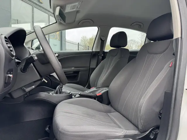 SEAT Leon 1.2 TSI Good Stuff 2012 Benzine 6