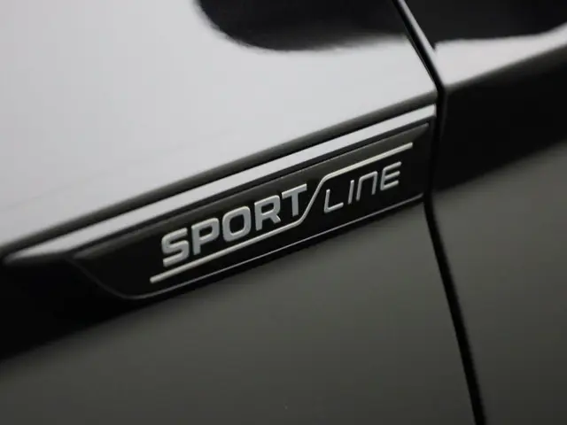 Škoda Karoq 1.5TSI/150PK ACT Sportline DSG 2025 Benzine 38