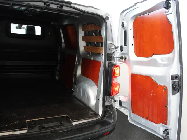 Citroën Jumpy 95PK Club 2019 Diesel 39