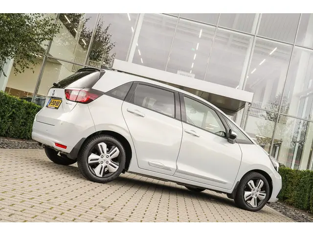 Honda Jazz 1.5i e:HEV EXECUTIVE 2021 Hybride Benzine 10