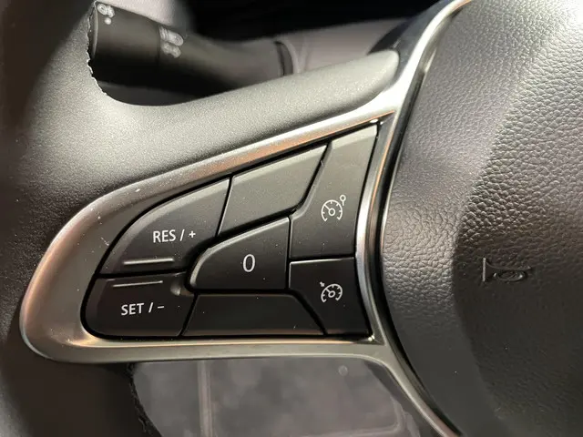 Renault Clio 1.0 TCe 90 GPF Evolution 2024 Benzine 19