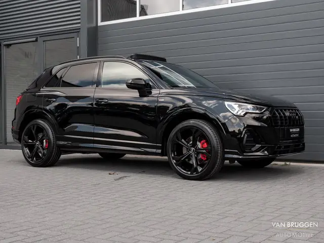 Audi Q3 45 TFSI E S-Line 2022 Hybride Benzine 40
