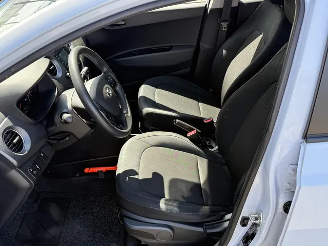 Hyundai i10 1.0i Comfort 2020 Benzine 21