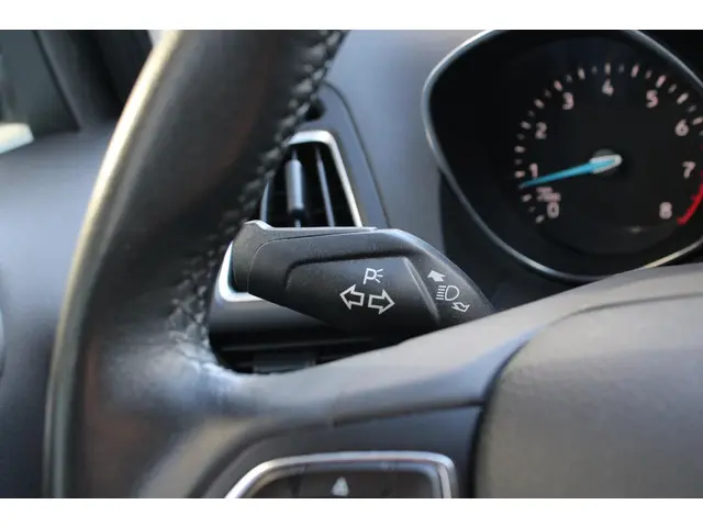 Ford Grand C-Max 1.0 Titanium 2018 Benzine 22
