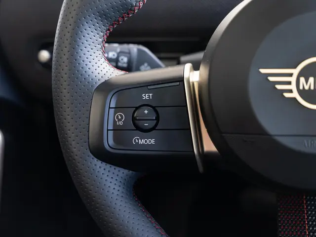 MINI Aceman SE 2025 Elektrisch 23