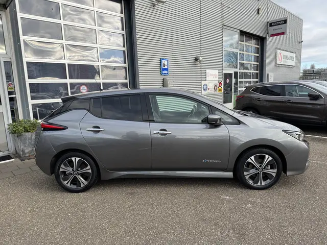 Nissan Leaf Tekna 40 kWh 2019 Elektrisch 11
