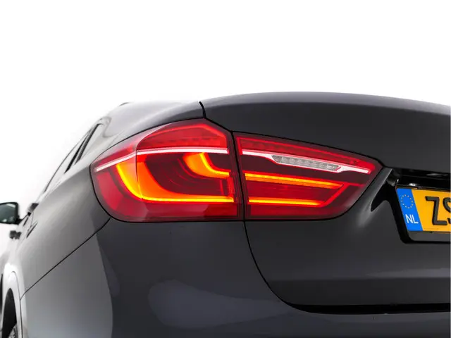 BMW X6 xDrive30d High Executive 2019 Diesel 38