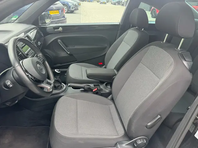 Volkswagen Beetle 1.2 TSI highline 2014 Benzine 12