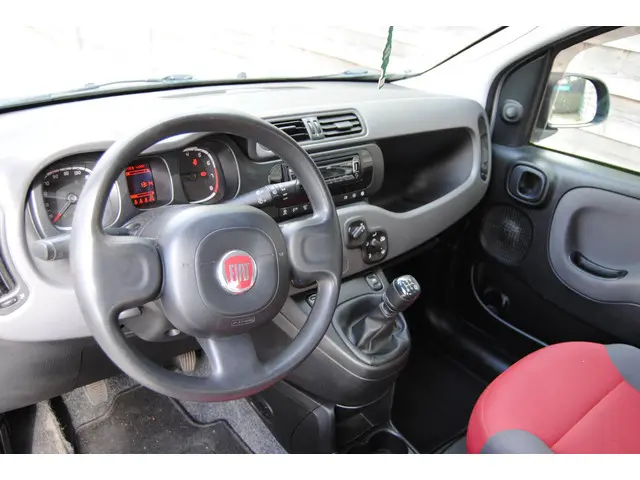 Fiat Panda 0.9 TwinAir Pop 2013 Benzine 5