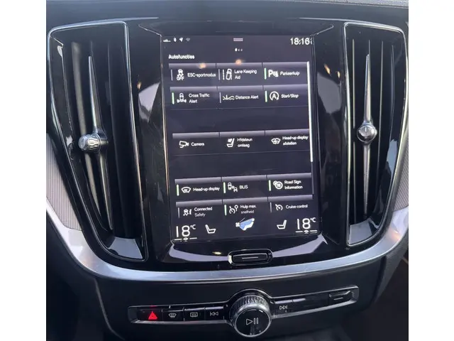 Volvo S60 2.0 T5 Intro Edition 2019 Benzine 20