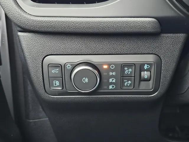 Ford Kuga 2.5 PHEV ST-Line X 2025 Hybride Benzine 15