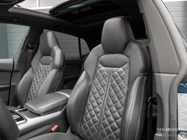Audi Q8 2