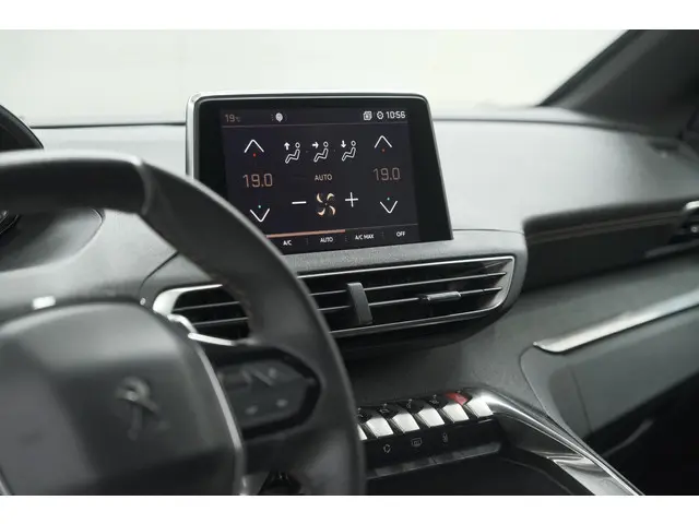 Peugeot 5008 PureTech 130 EAT8 GT-Line 2020 Benzine 55