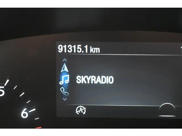 Ford Focus Wagon 1.0 EcoBoost Connected 2022 Benzine 32