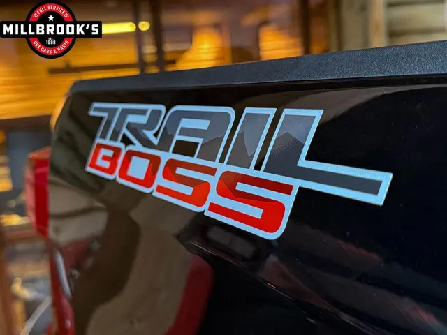 Chevrolet Silverado USA Trailboss, 2024 Benzine 7