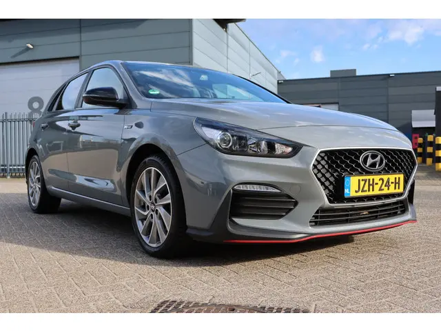 Hyundai i30 1.0 T-GDI Premium N-Line 2019 Benzine 9