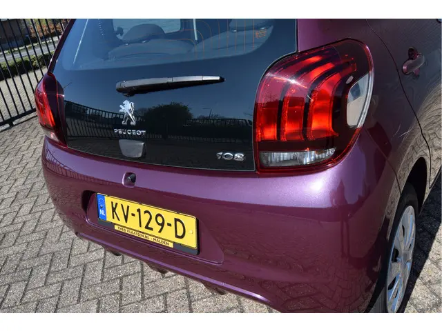 Peugeot 108 1.0 e-VTi Blue Lion Cool 2016 Benzine 9