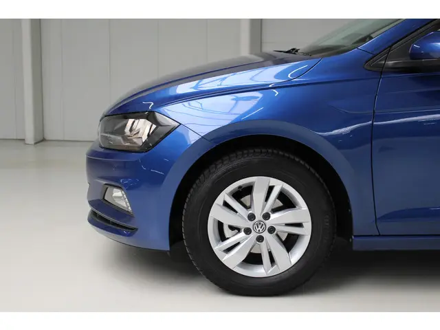 Volkswagen Polo 1.0 TSI Comfortline 2018 Benzine 8