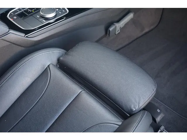 BMW 1 Serie 118i 2024 Benzine 9