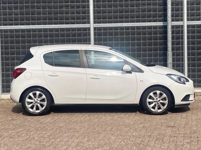 Opel Corsa 1.0 Turbo Business+ CarPlay 2017 Benzine 6