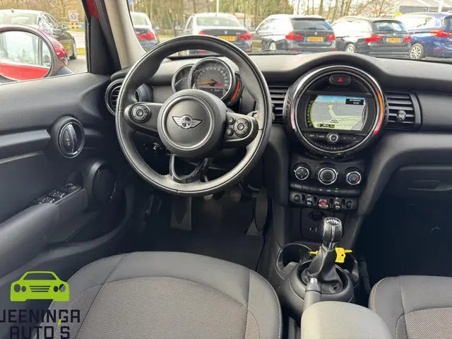 MINI One 3