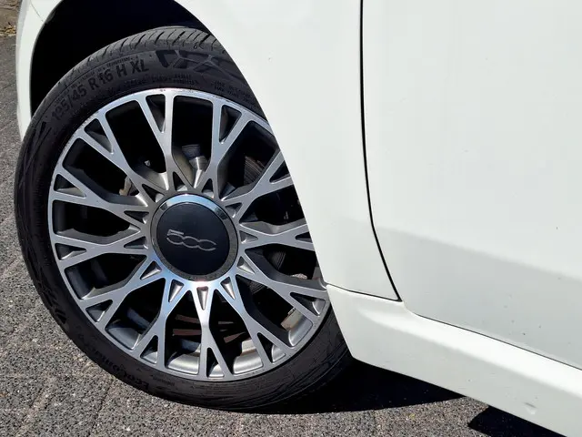 Fiat 500 1.0 Hybrid Pop 2020 Benzine 13