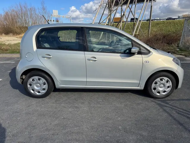 SEAT Mii 1.0 Style Dynamic / AIRCO / NAP 2015 Benzine 4