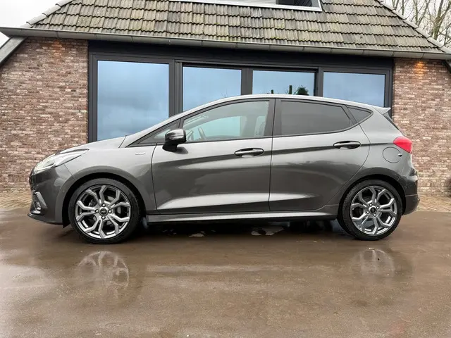 Ford Fiesta 1.0 EcoBoost ST-Line 2021 Benzine 6