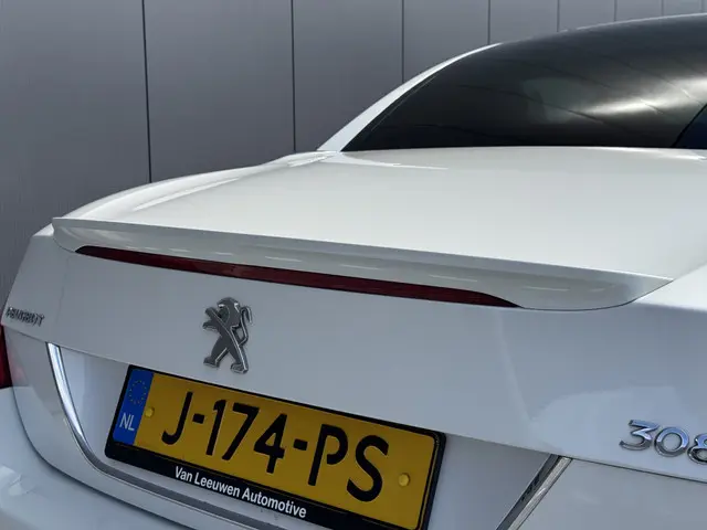 Peugeot 308 CC 1.6 THP Roland Garros 2014 Benzine 19