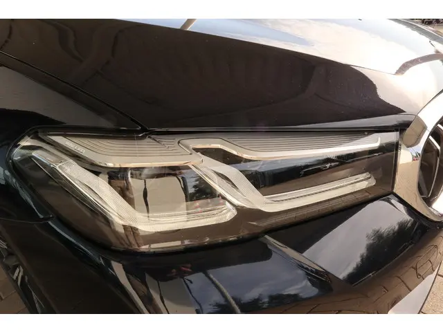 BMW 5 Serie Sedan 530e 2021 Hybride Benzine 8