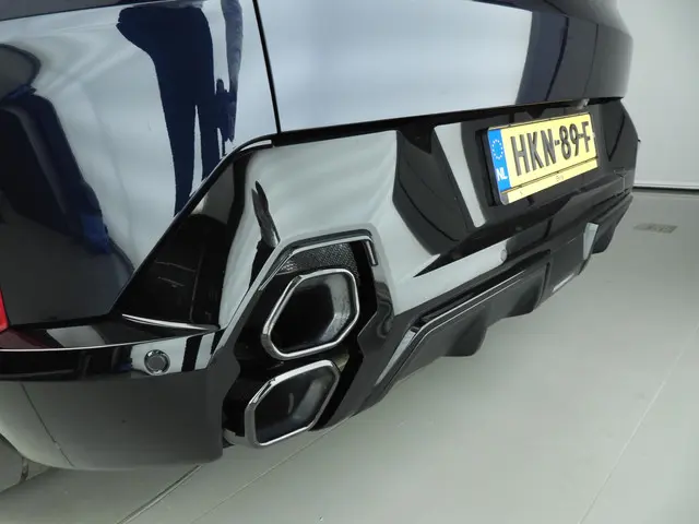 BMW XM 50e 2024 Hybride Benzine 45