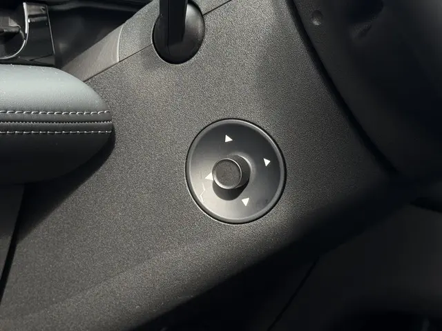 Omoda 9 SHS 1.5T-GDi SHS-P Premium 2026 Hybride Benzine 23