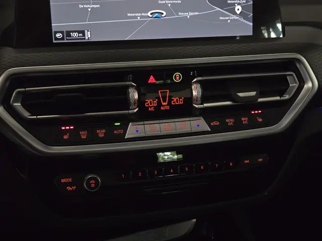 BMW X3 xDrive30e 2022 Hybride Benzine 23