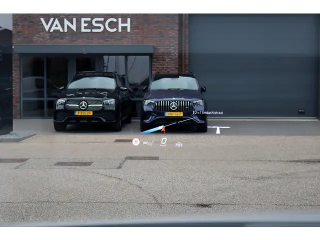 Mercedes-Benz EQE 300 AMG Line 89 kWh | 2024 Elektrisch 24
