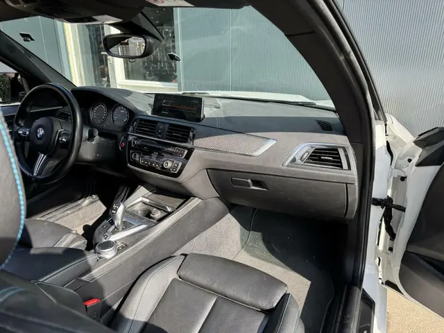BMW M2 2-serie Coupé DCT Competition 2021 Benzine 35