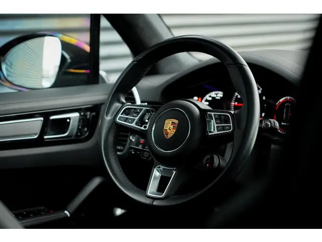 Porsche Cayenne 4.0 Turbo 2019 Benzine 50