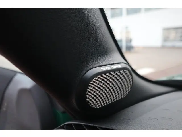 MINI Cabrio 2.0 JCW 2025 Benzine 12