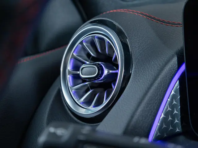 Mercedes-Benz EQB 250+ AMG Line LIMITED 2025 Elektrisch 12