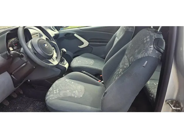 Ford Ka 1.2 Cool & Sound start/stop 2026 Benzine 14