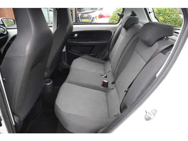 Volkswagen up! 1.0 move up! BlueMotion 2016 Benzine 6