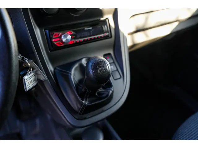 Mercedes-Benz Citan 108 CDI BlueEFFICIENCY 2013 Diesel 17