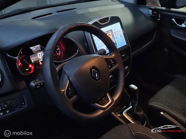 Renault Clio 1.2 TCe Zen Automaat 2018 Benzine 3