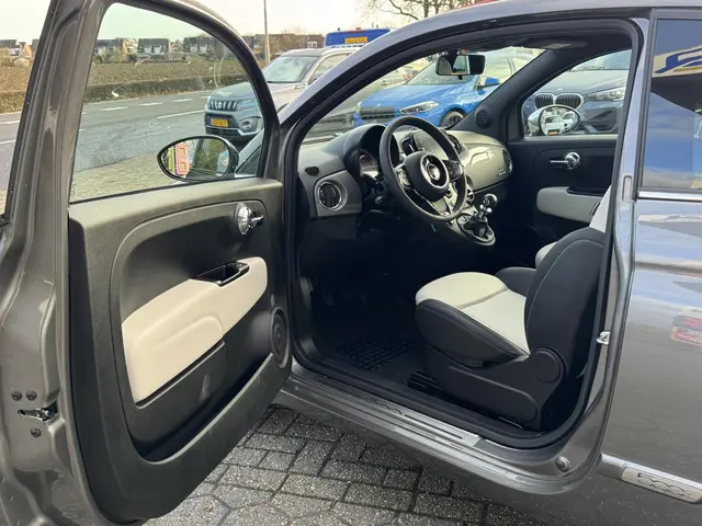 Fiat 500C 1.0 Hybrid Club 2022 Benzine 15