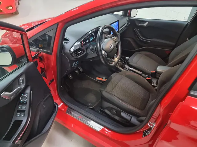 Ford Fiesta 1.0 EcoBoost Hybrid ST-Line X 2020 Benzine 3