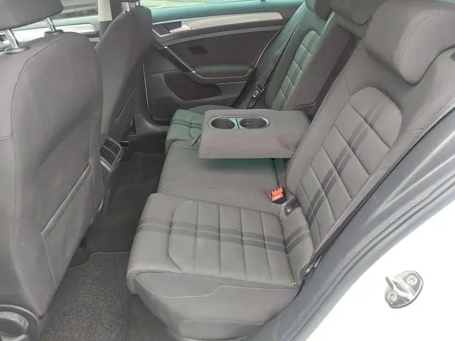 Volkswagen Golf 1.0 TSI Comfortline 2016 Benzine 21