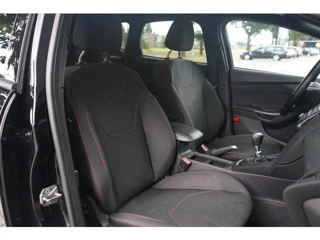 Ford Focus Wagon 1.0 St-line 2018 Benzine 20